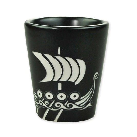 Drammebeaker, ceramic, Viking ship, black